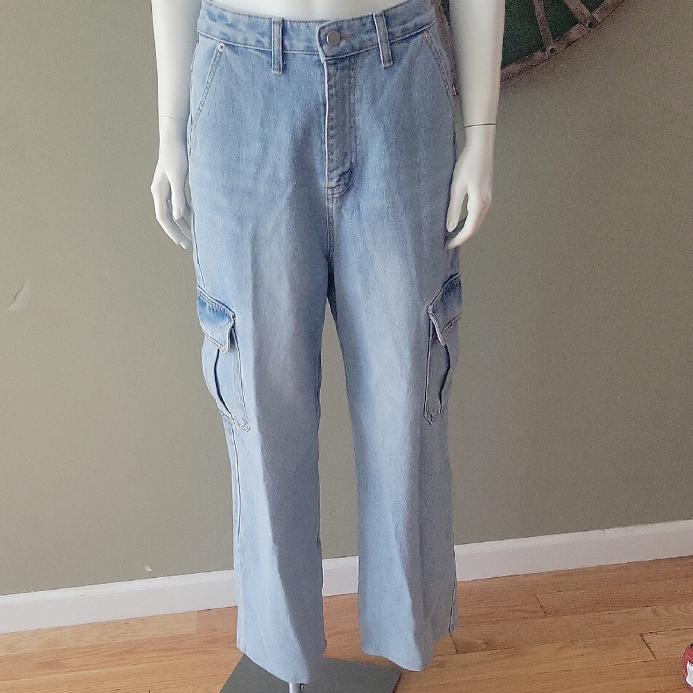 The Frankie Shop Kai Cargo Jean